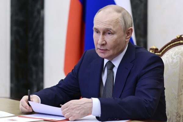 Trump calls Putin, Zelenskyy and other European leaders in a push to end Russia’s war