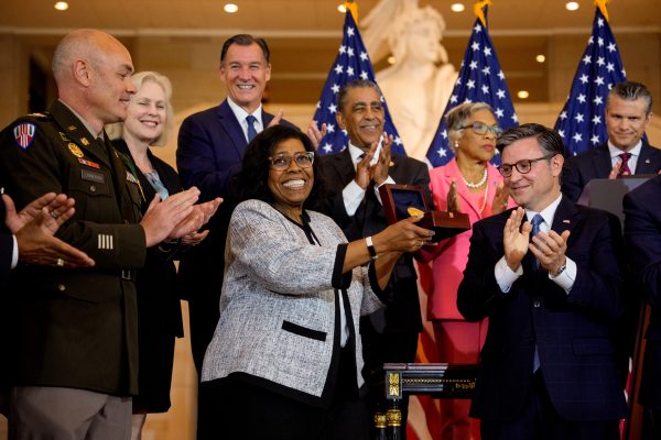 Amid debate about U.S. history, Harlem Hellfighters receive Congressional Gold Medal